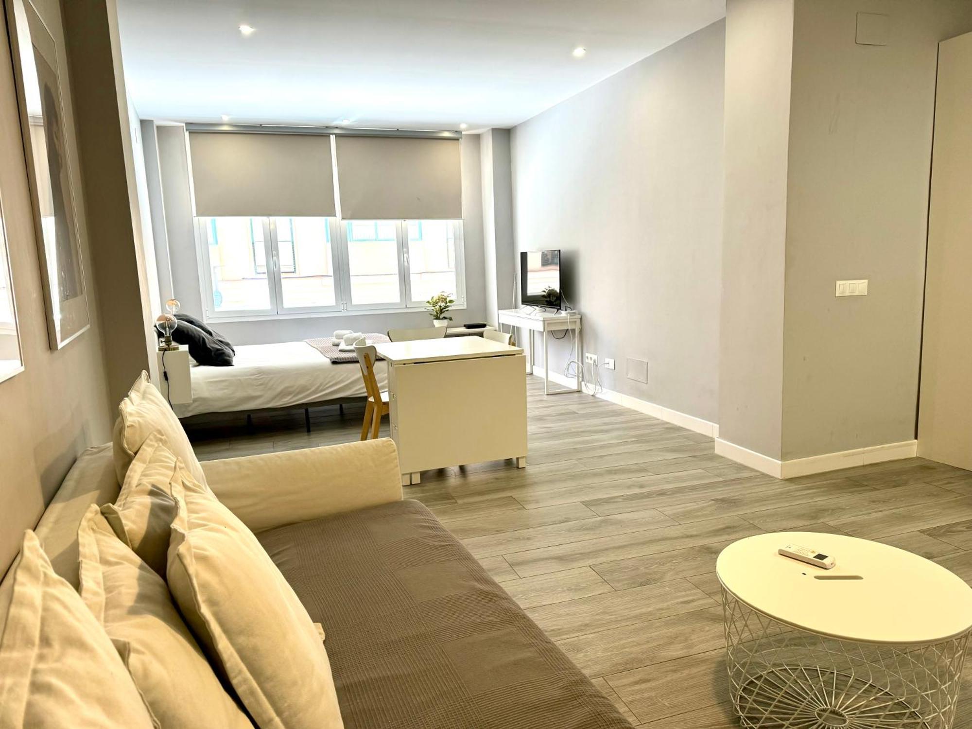 Lovely Studio In Hearth Of Soho - Alameda Principal Малага Екстериор снимка